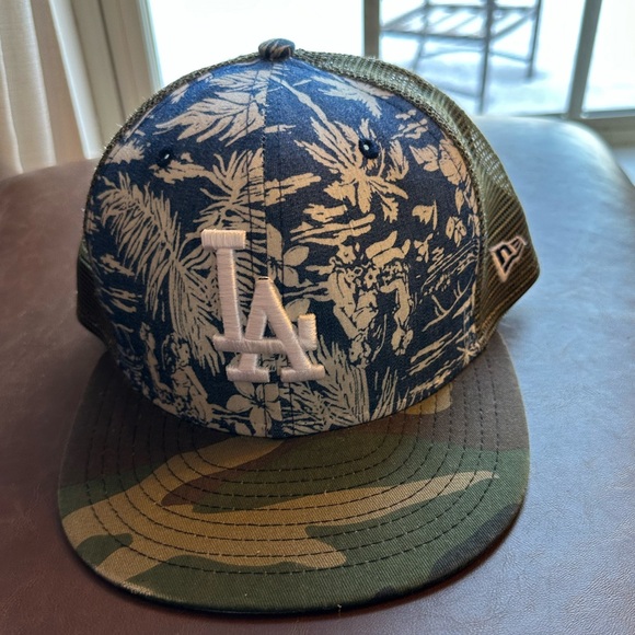 LA Dodgers New Era tropical-camo SnapBack.
